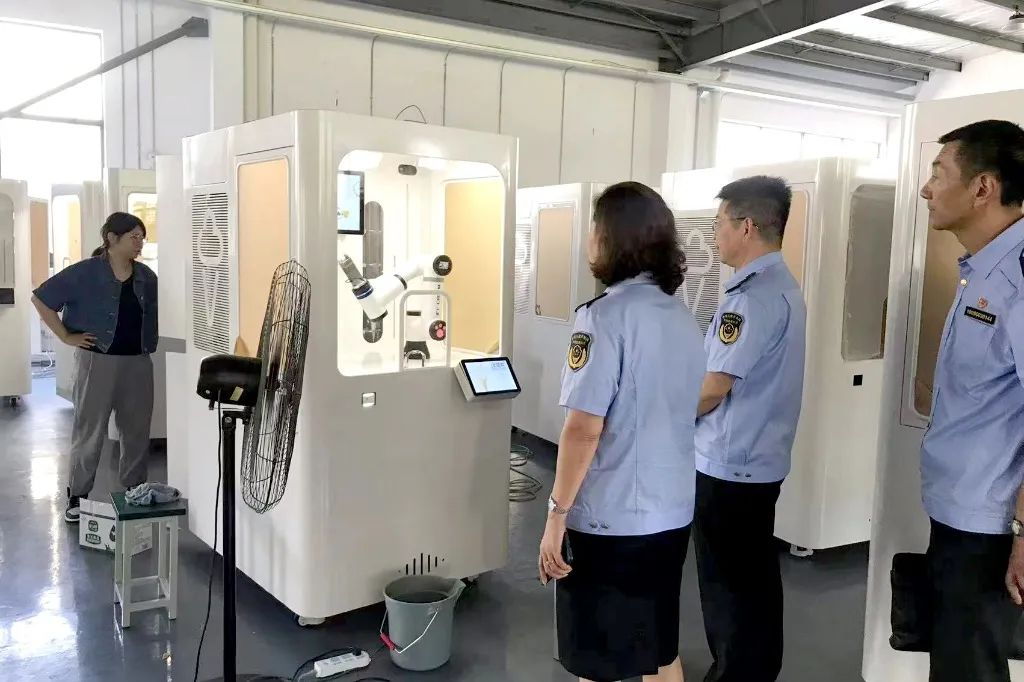 1662100483455456.jpg download.jpg