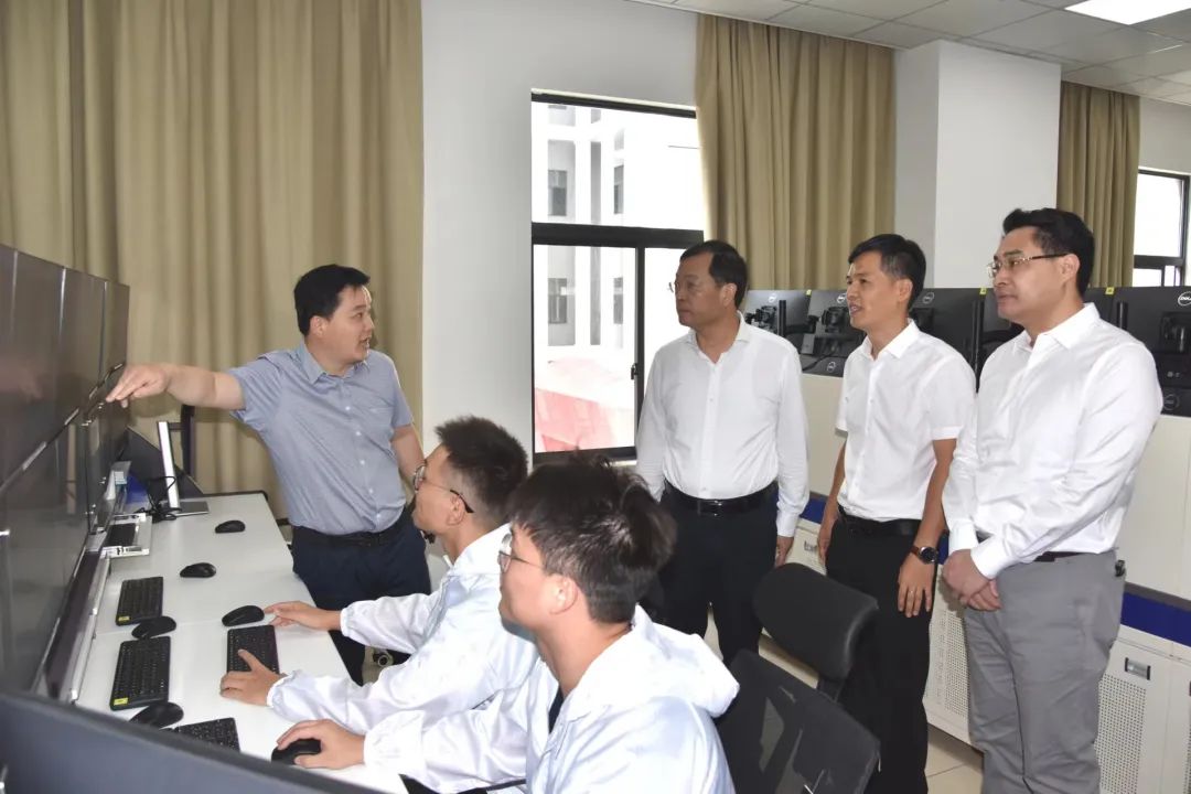 1663578370441186.jpg 640.jpg