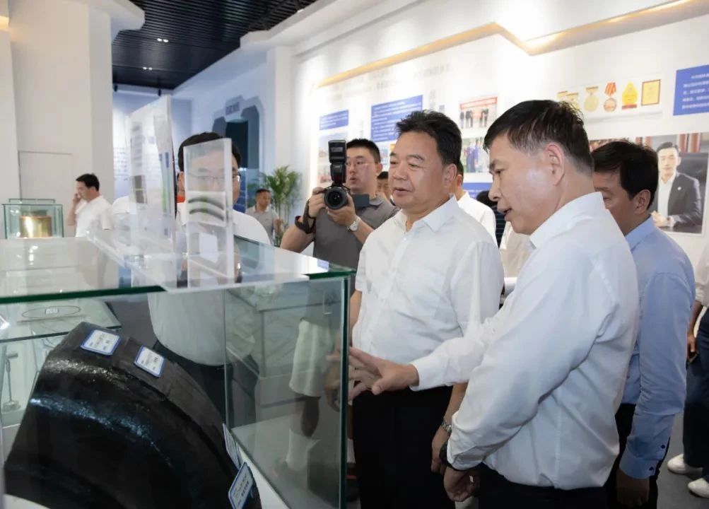 1688372134147959.jpg 4cc5b43f09ae064847d221876f5f53dc.jpg