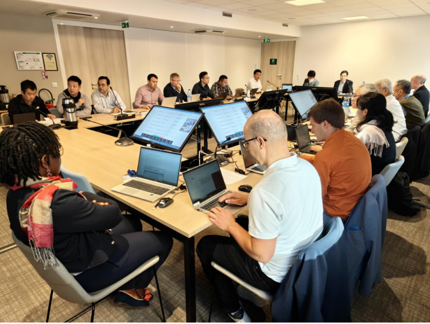 1758586663386538.png image.png